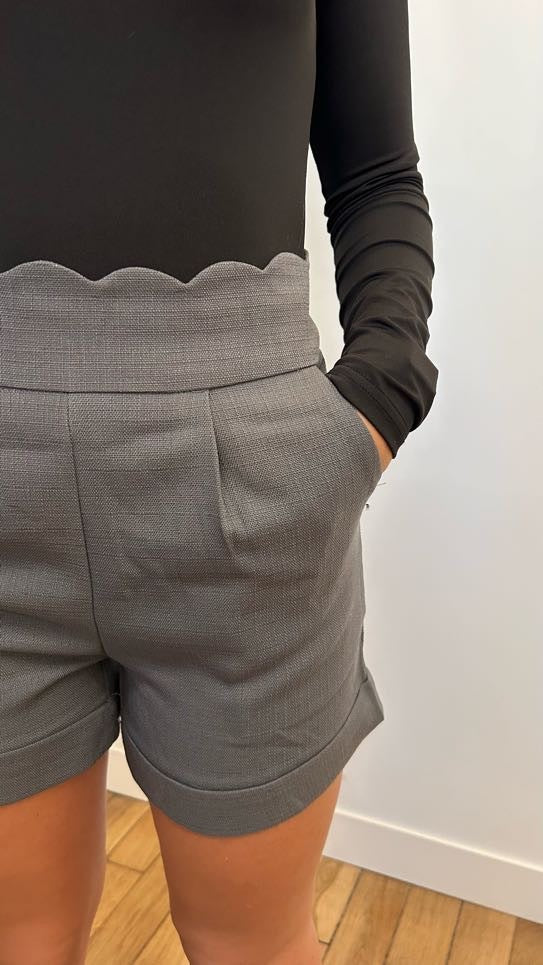Short Gris