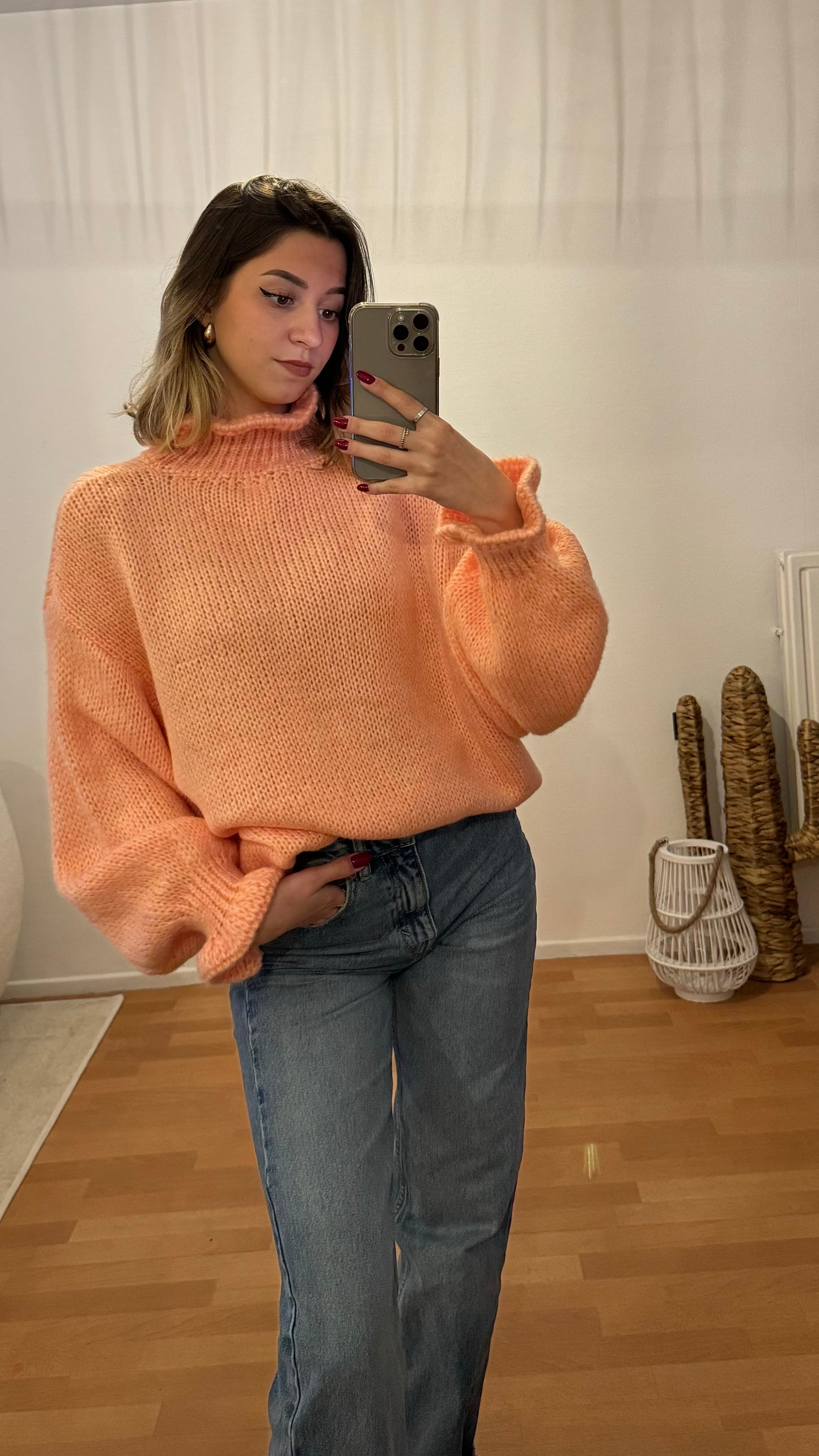 Pull Camille Saumon